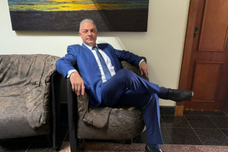 A transição energética exige segurança jurídica, e Leonardo Manzan analisa os desafios para o novo marco regulatório.