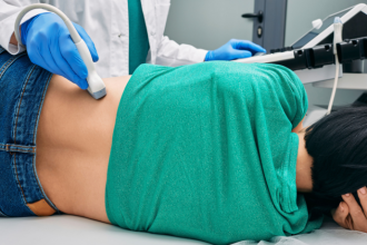 Com a Dra. Thaline Neves, entenda como o ultrassom pode identificar cálculos renais e auxiliar no diagnóstico de dores abdominais.